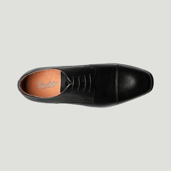 Mens Florsheim Postino Cap Ox in Black Leather. 15149 001 main image 5